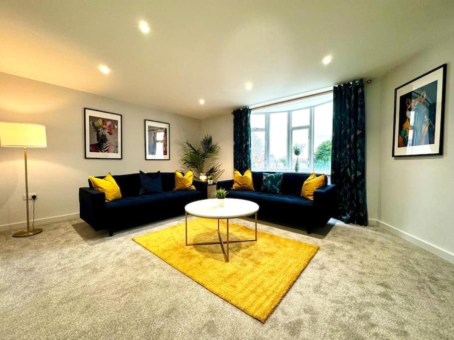 3Br Westbourne Delight - Near Beach & Bournemouth! Dış mekan fotoğraf