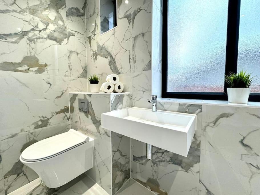 3Br Westbourne Delight - Near Beach & Bournemouth! Dış mekan fotoğraf